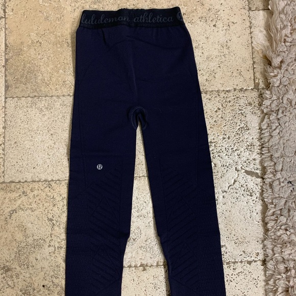 Lululemon Warp Knit Cropped Tights - Picture 2 of 4